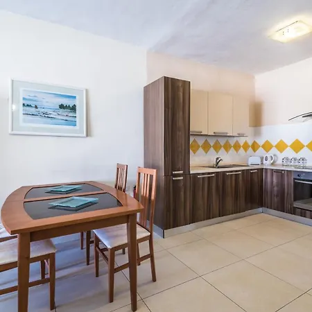 Sea View - 2 Bedroom - St Julians Apartament